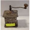Image 1 : VINTAGE MINI COFFEE GRINDER