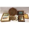 Image 1 : ASSORTED SMALL FRAMES AND WALL HANGINGS