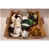 Image 1 : 14 TEACUPS AND SAUCERS