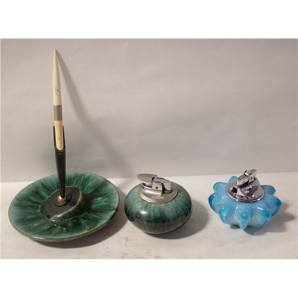 2 VINTAGE CERAMIC LIGHTERS ONE BLUE MOUNTAIN