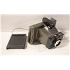 Image 1 : VINTAGE POLAROID LAND CAMERA COLORPACK II