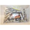 Image 1 : BAG OF MISC AIR CYLINDERS