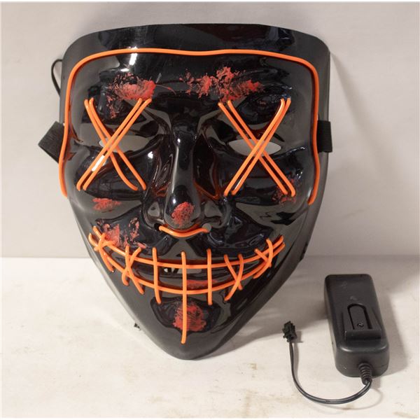 ANIMATED CROSS EYES MASK