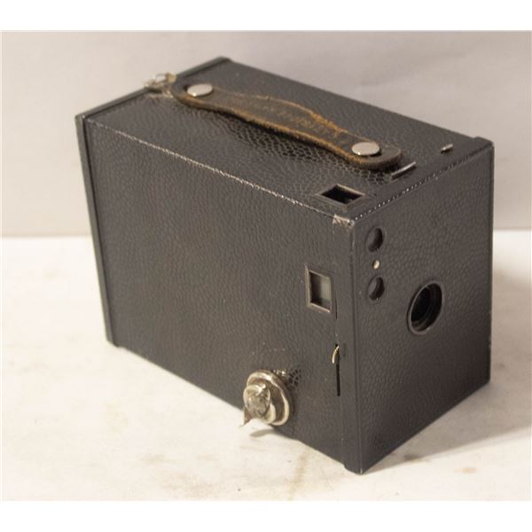 ANTIQUE HAWKEYE MODEL A KODAK U.S.A. BOX