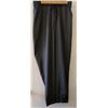 Image 1 : 35)  NEW WITH TAGS, SIZE SMALL, STUDIO WOVEN STRET