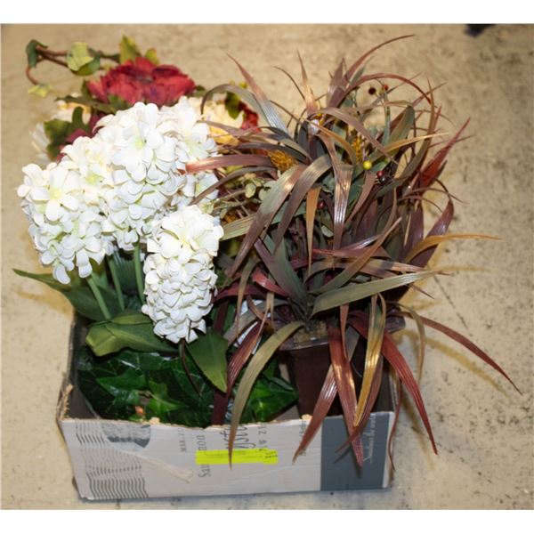3 ARTIFICIAL FLOWER ARANGMENTS