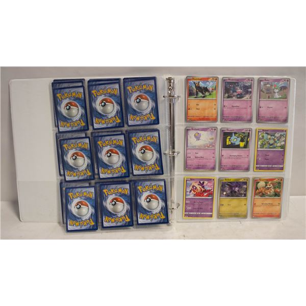 BINDER POKEMON COLLECTOR CARDS
