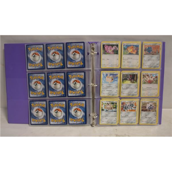 BINDER POKEMON COLLECTOR CARDS