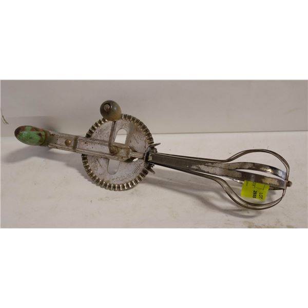 VINTAGE A&J HAND MIXER
