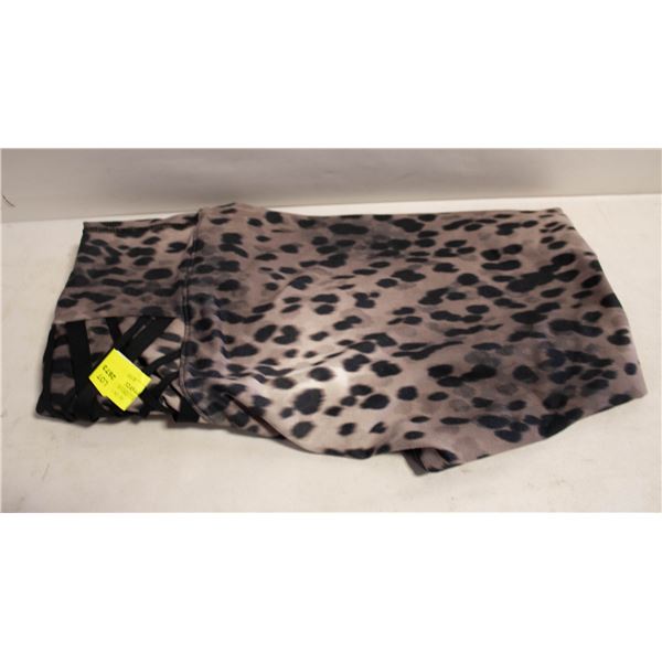 LADIES LEOPARD TIGHTS BY FABLETICS SZ 10