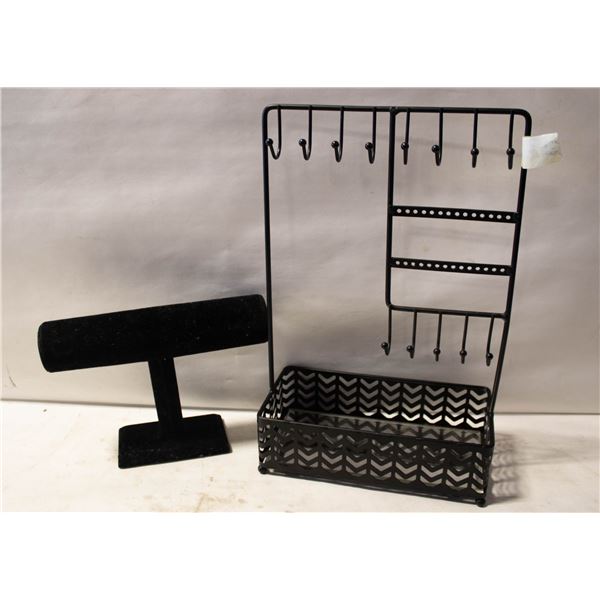 LADIES JEWLERY STANDS