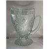 Image 1 : 32) VINTAGE, DEPRESSION ERA GLASS PITCHER WITH AN