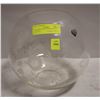 Image 1 : VINTAGE CRYSTAL DECORATIVE 8.5" BOWL
