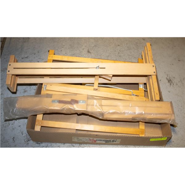 WOOD ARTISTS EASELS- LOT OF 3 ASSORTED SIZES