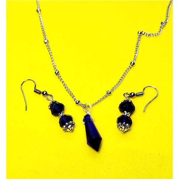 9)  COBALT BLUE SWAROVSKI CRYSTAL PENDANT ON 18"