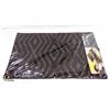 Image 1 : NEW DAISY JADE SET OF 2 BATH RUGS