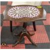 Image 1 : ANTIQUE WOOD TABLE-ESTATE 24" X 16" X 26"