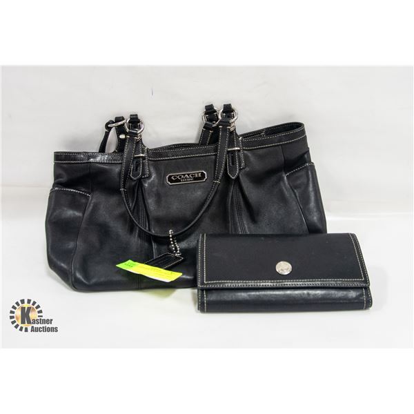 COACH PURSE & WALLET BLACK