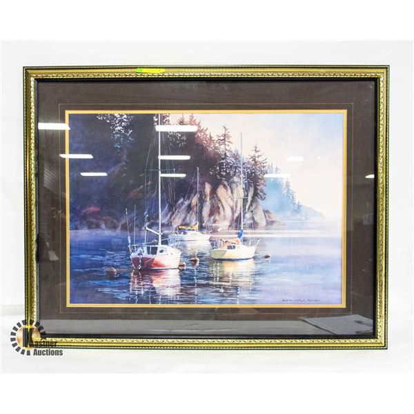 LARGE FRAMED PICTURE OF BOATS/LAKE