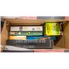 Image 1 : BOX OF GAMES & PUZZLES