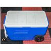 Image 1 : LARGE COOLER ON WHEELS