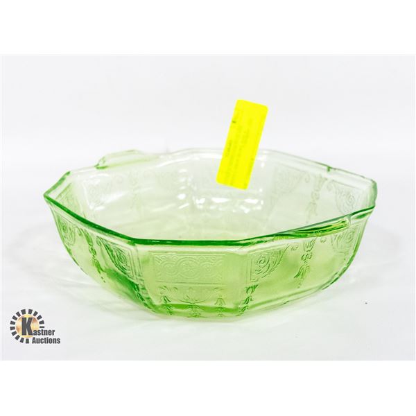 ANTIQUE DEPRESSION GLASS GREEN LARGE BOWL HAS A