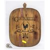 Image 1 : 2 FT TALL VINTAGE CUTTING BOARD/WALL