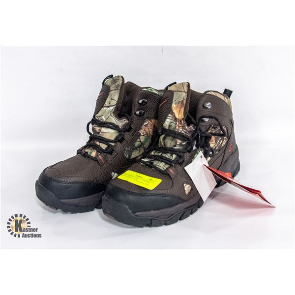 MENS SIZE 10 CAMO OUTBOUND HIKING BOOTS NEW