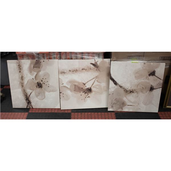 SET OF 3 PRINTS ON CANVAS (FLOWER)