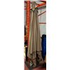 Image 1 : STORE RETURN PATIO UMBRELLA - NO BASE POLE