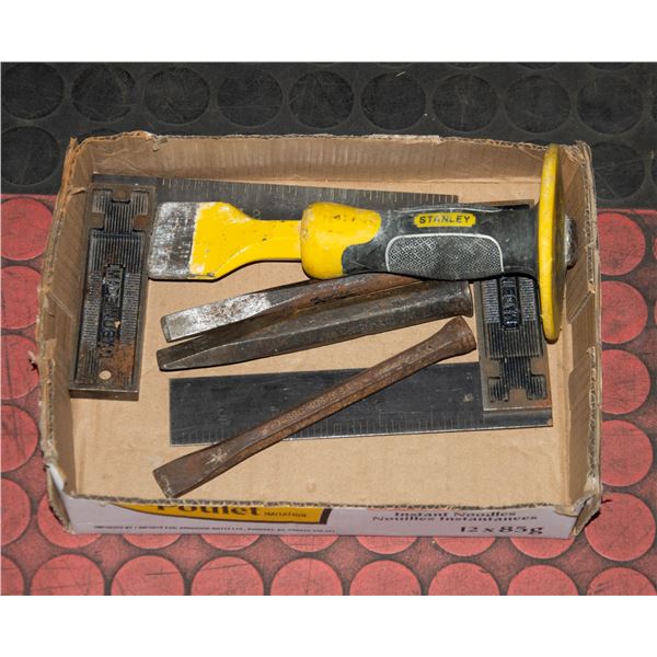 FLAT OF ASSORTED STANLEY CHISEL & SQUARES
