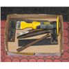 Image 1 : FLAT OF ASSORTED STANLEY CHISEL & SQUARES