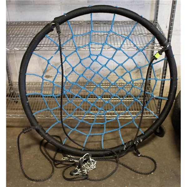 LARGE SWING FOR A TREE