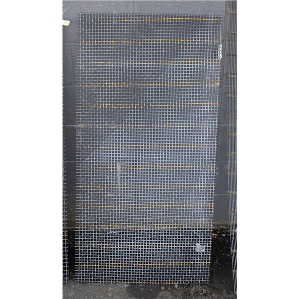 50" X 25" HIGH CARBON STEEL SCREEN
