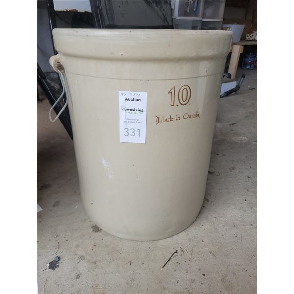 10 gallon crock A