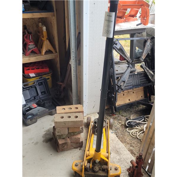 Wilmar hydraulic jack A
