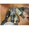 Image 13 : Power fist, Senco air guns A