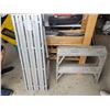 Image 1 : Aluminum work platforms A