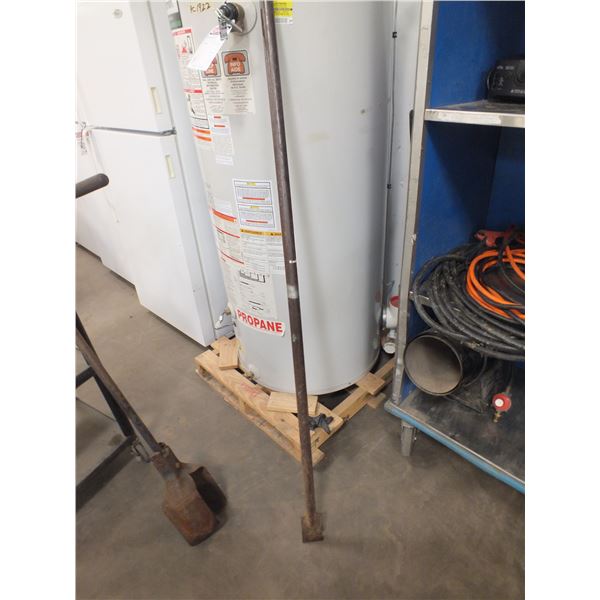 Post Hole Auger & Large Pry Bar