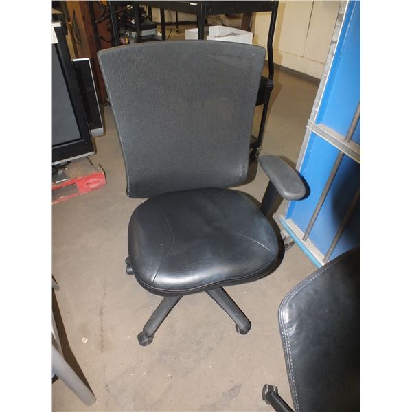 Black Office Chair