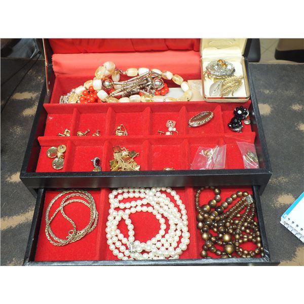 Jewelry Box w/ Assorted Jewelry