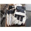 Image 1 : 12 Pairs Of Small work Gloves