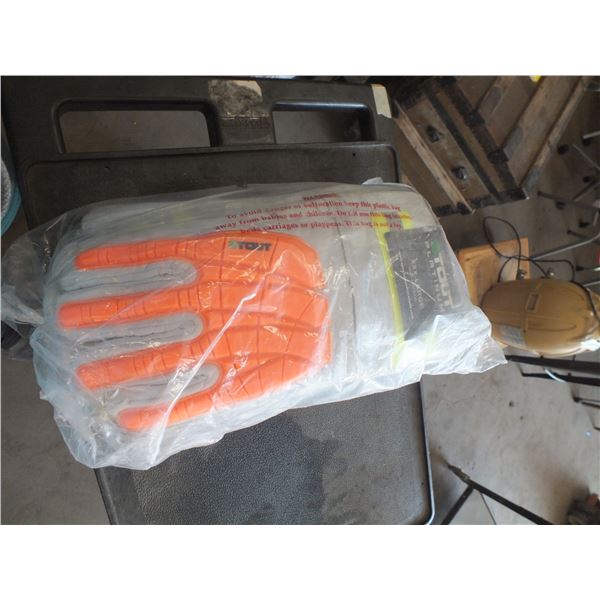 6 Pair Of 3Xl Work Gloves
