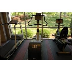 PRECORE ELLIPTICAL TRAINER MODEL EFX544