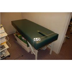 WINCO#551 THERAPY TABLE