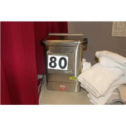 HYDROCOLLATOR STEAMPACK MASTER HEATER UNIT WITH LOTION WARMER ATTACHMENT AND DIGITAL READOUT