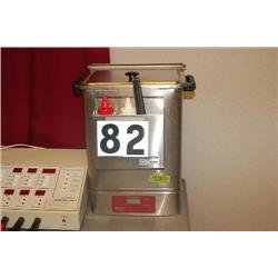 HYDROCOLLATOR STEAMPACK MASTER HEATER UNIT WITH LOTION WARMER ATTACHMENT AND DIGITAL READOUT