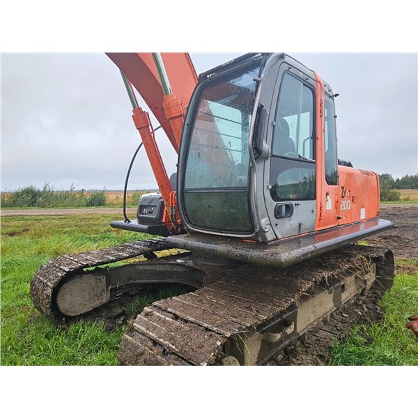 2005 HITACHI ZX200LC Excavator c/w 1997 CF Thumb attachment &  36" standard dig bucket, auxilliary h