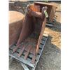 Image 1 : CASE 20" Digging Bucket for 580 Backhoe