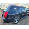 Image 20 : 2004 GMC Envoy XUV SLE, V8, 4WD, One Owner, c/w winter tires on rims, new trans 30,000km ago, Showin